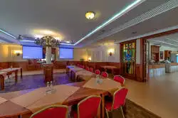 Pala hotellin sisustuksesta